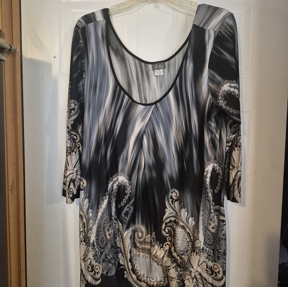 Dots Black and Gray Patterned Blouse